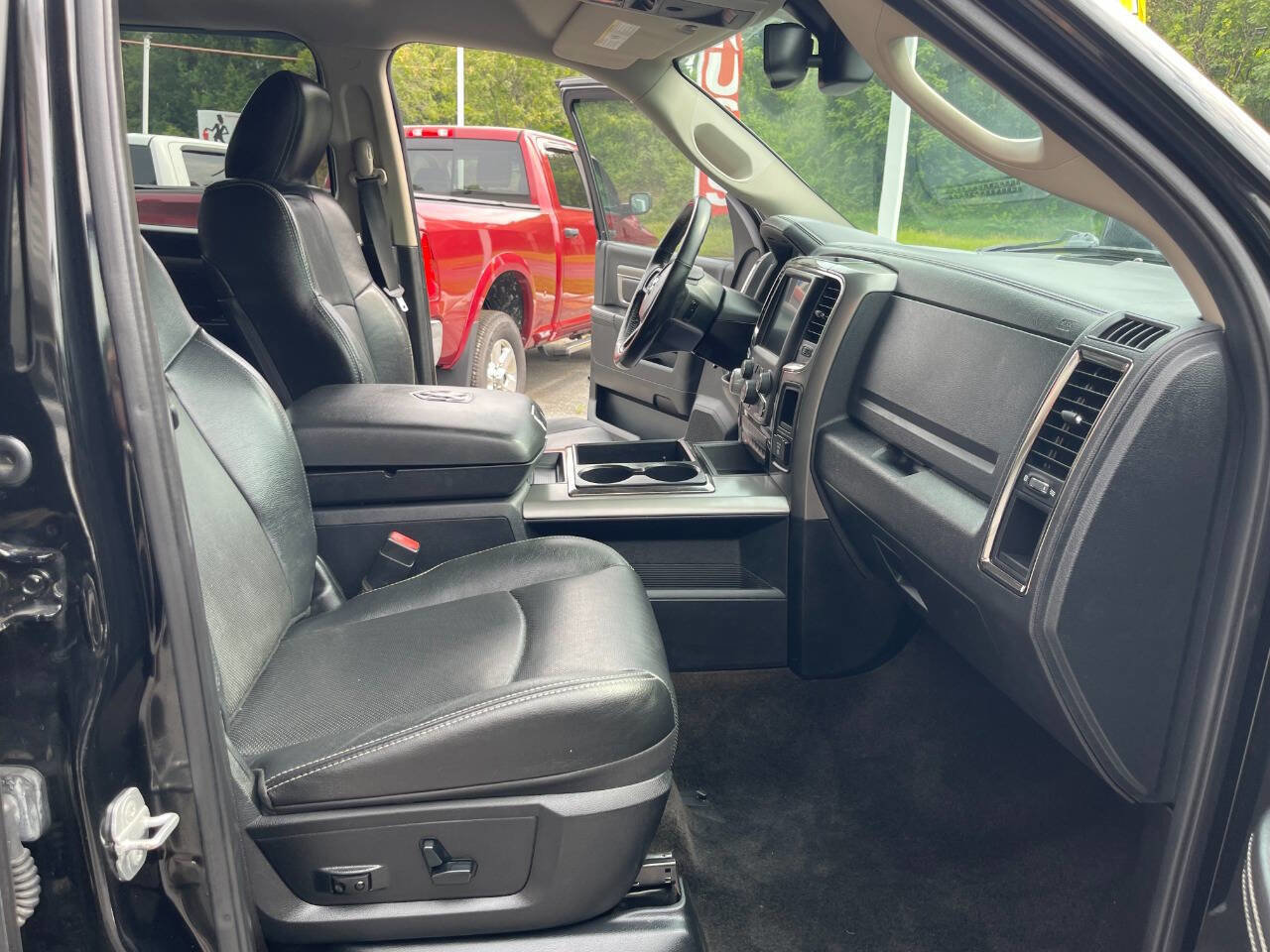 Used 2015 RAM 1500 Sport w/ Convenience Group image 35