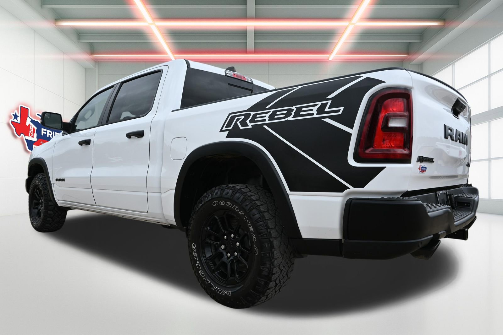 Used 2025 RAM 1500 Rebel w/ Rebel Level 1 Equipment Group AWD/4WD image 2