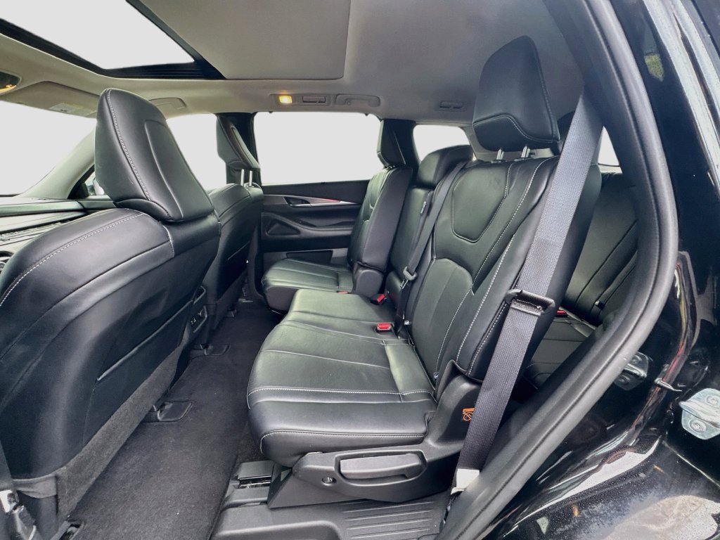 Certified 2024 INFINITI QX60 Luxe w/ Cargo Package AWD/4WD image 26