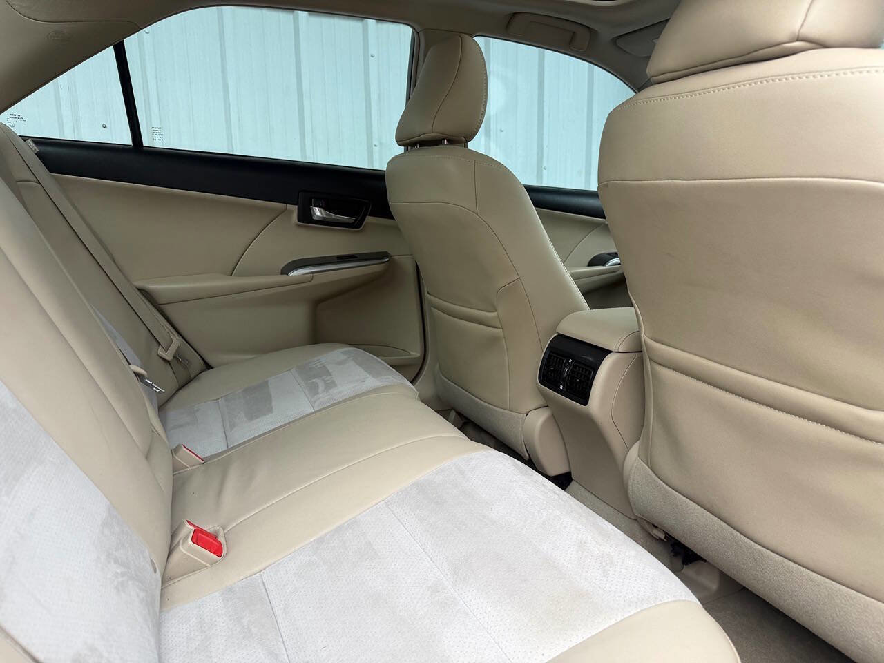 Used 2012 Toyota Camry XLE FWD image 30