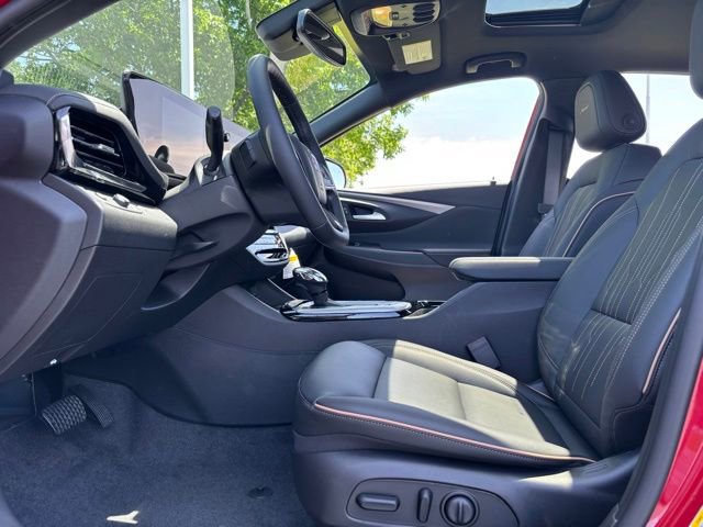 New 2026 Buick Envista Sport Touring FWD image 17