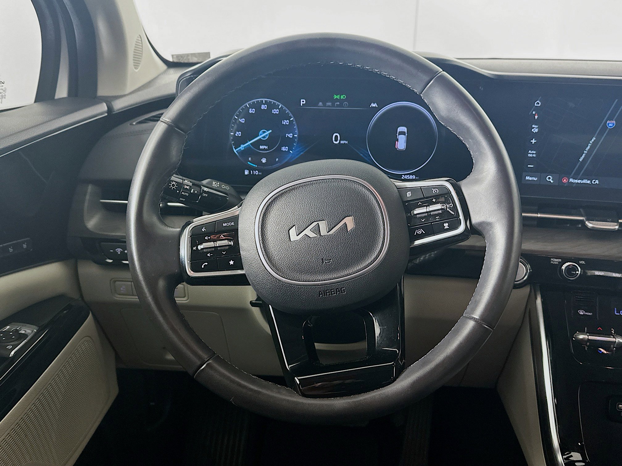 Used 2024 Kia Carnival SX FWD image 18