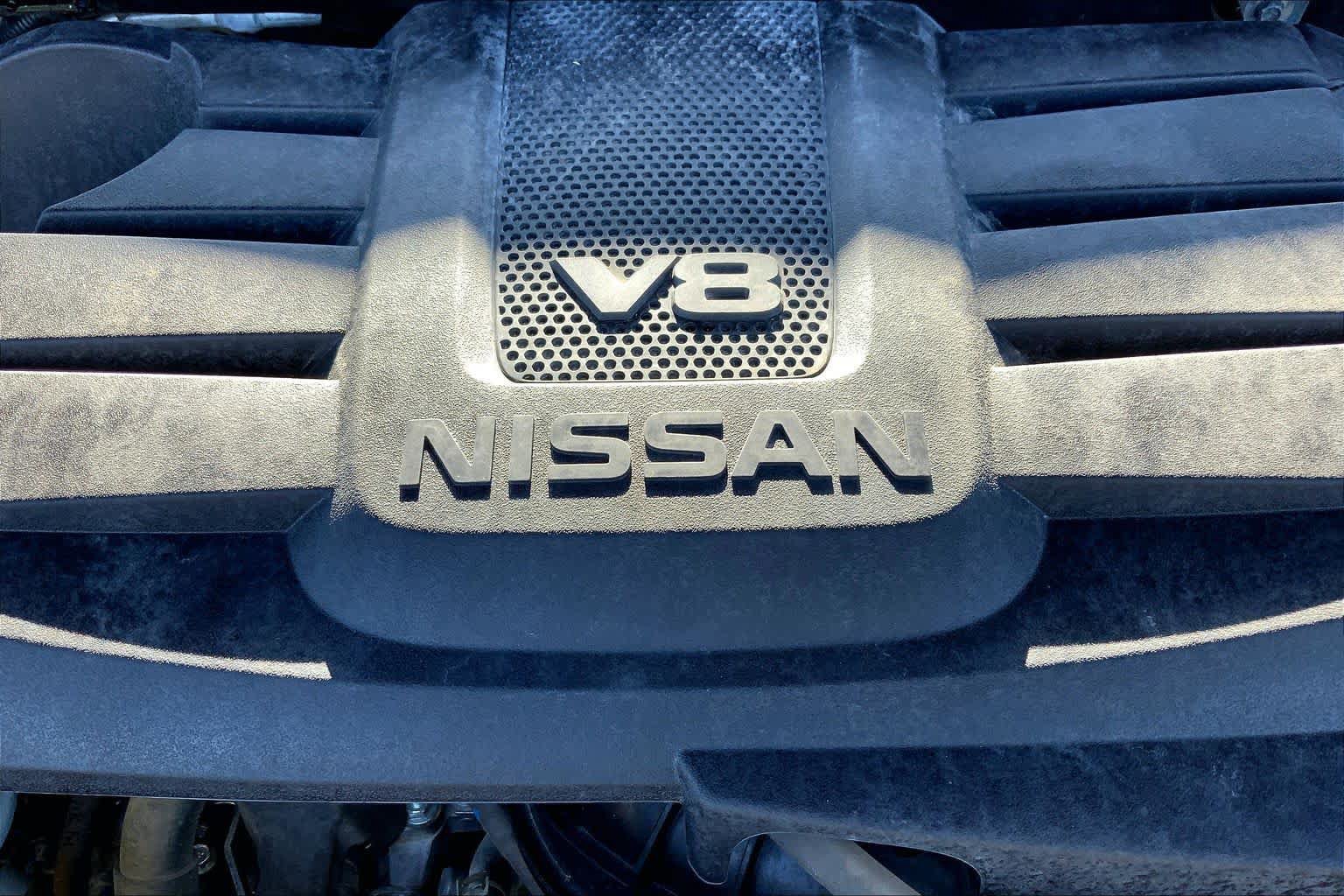 Used 2021 Nissan Titan PRO-4X w/ Pro-4x Convenience Package AWD/4WD image 33