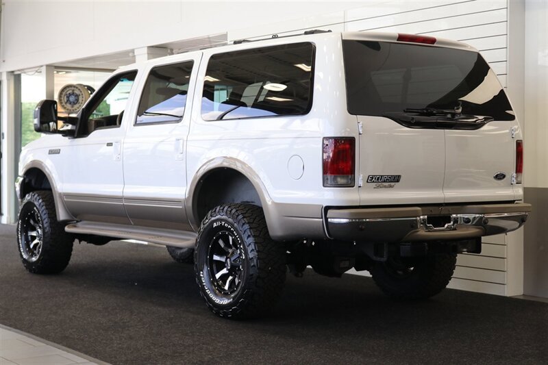 Used 2000 Ford Excursion Limited AWD/4WD image 6