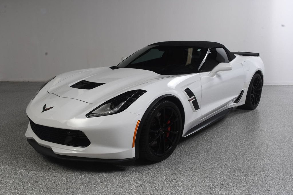 Used 2017 Chevrolet Corvette Grand Sport RWD image 3