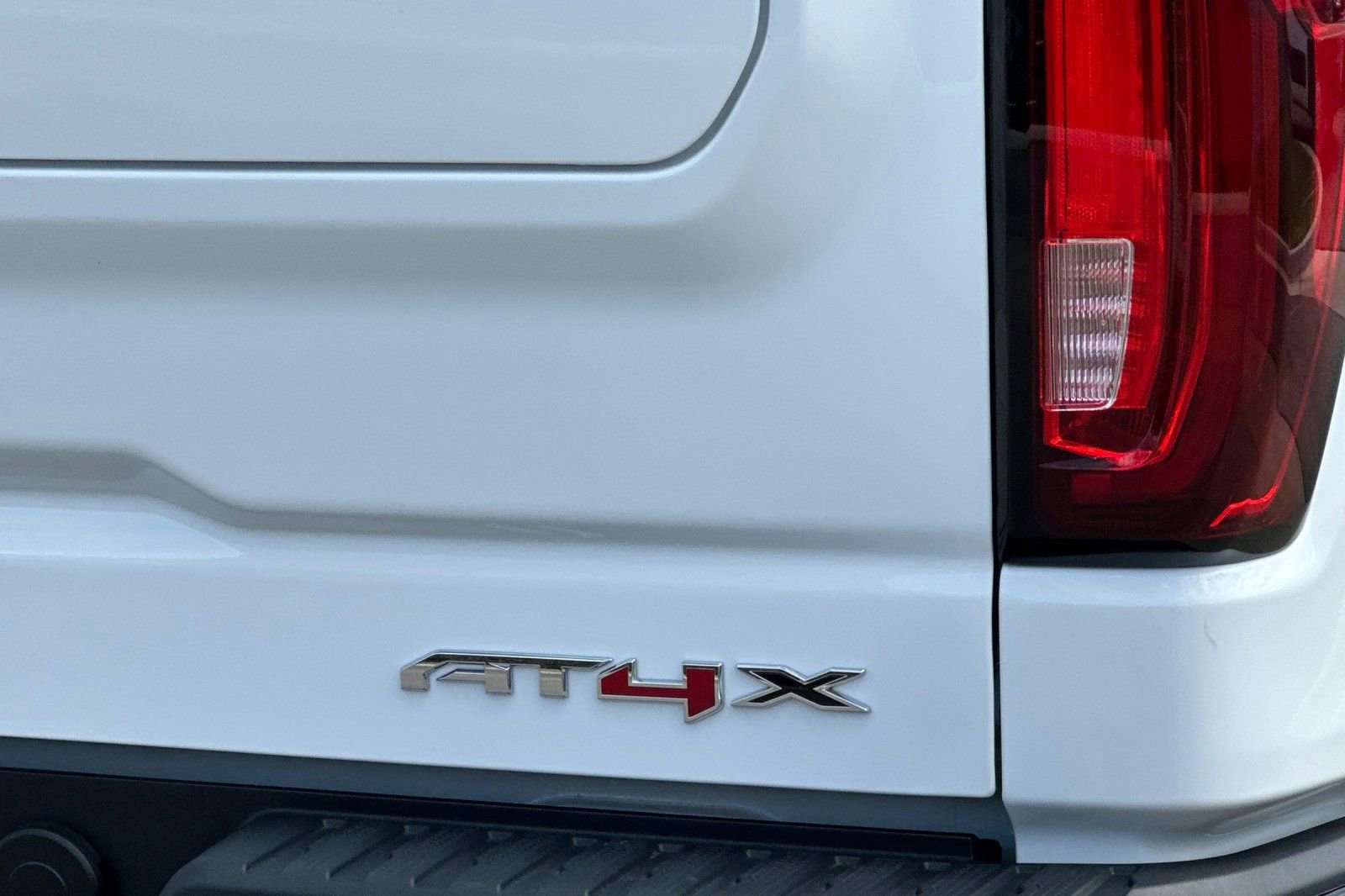 Certified 2026 GMC Sierra 1500 AT4X AWD/4WD image 28