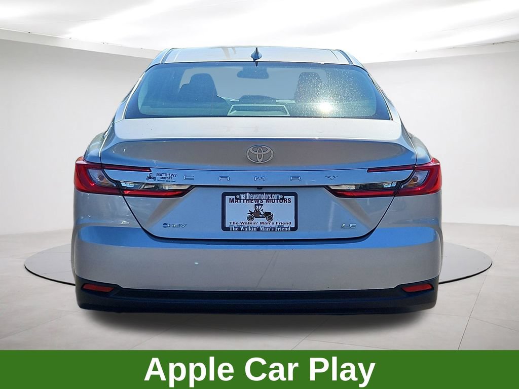 Used 2025 Toyota Camry SE FWD image 6