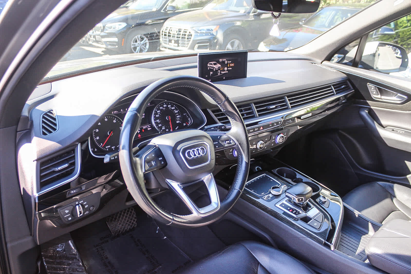 Used 2017 Audi Q7 2.0T Premium AWD/4WD image 16