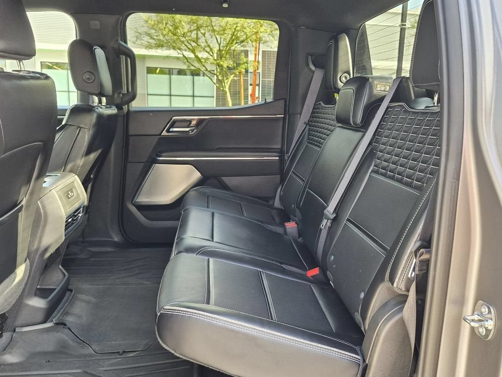 Used 2026 GMC Sierra EV Denali AWD/4WD image 28