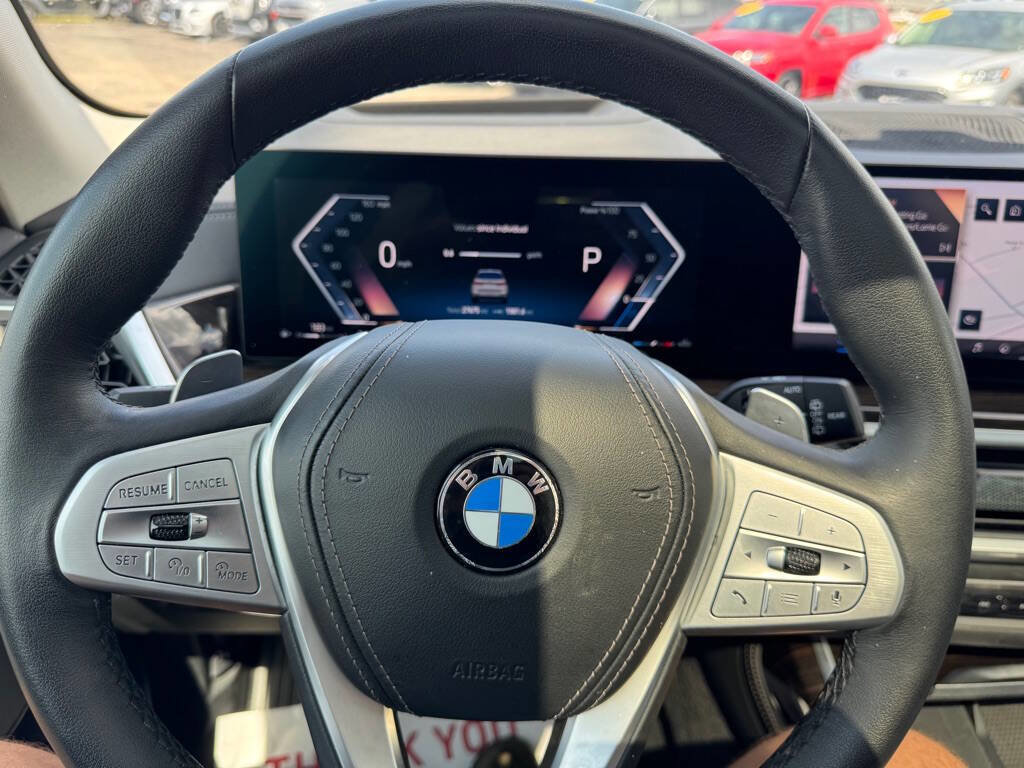 Used 2024 BMW X7 xDrive40i image 17