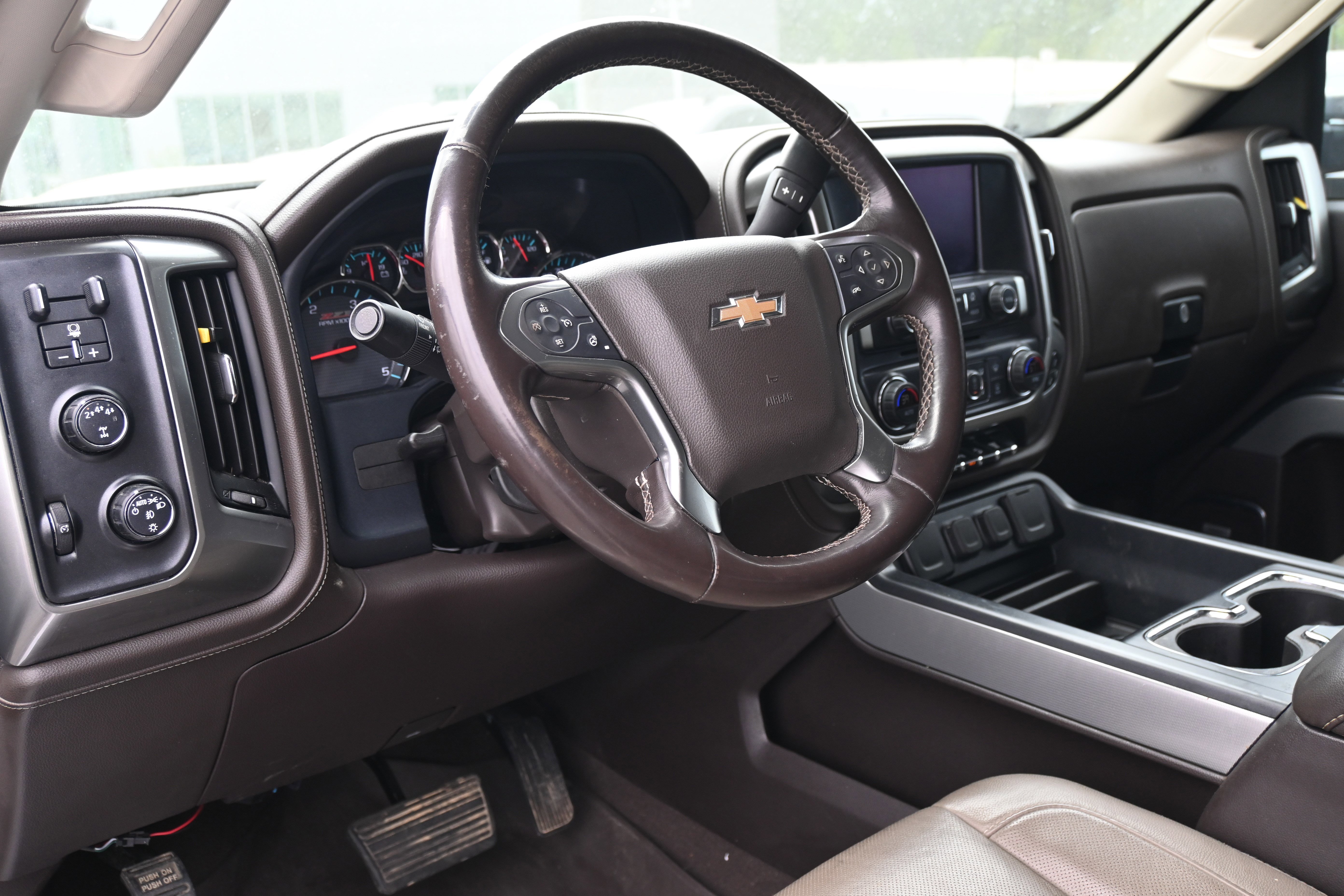 Used 2019 Chevrolet Silverado 2500 LTZ w/ Duramax Plus Package image 3