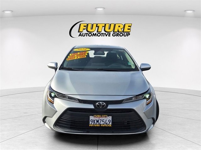 Certified 2024 Toyota Corolla LE image 2