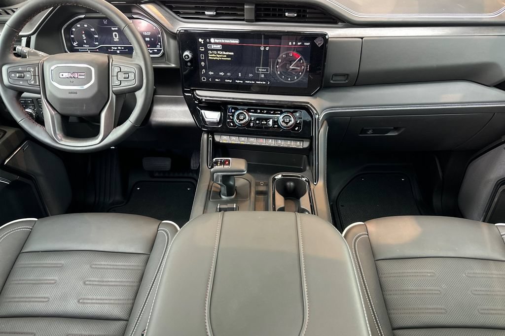 Used 2025 GMC Sierra 1500 AT4X AWD/4WD image 13