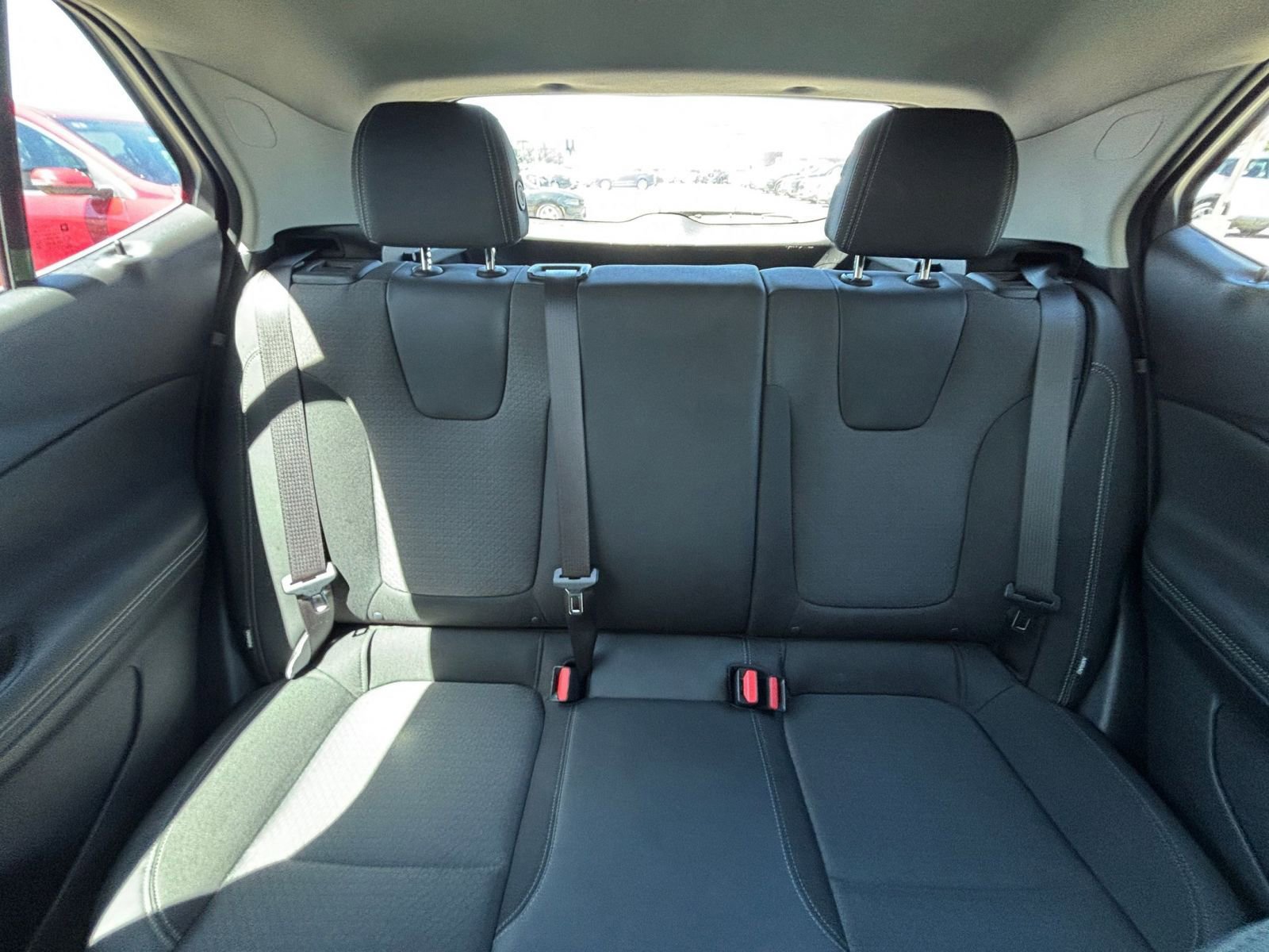 Used 2025 Buick Encore GX Preferred FWD image 38