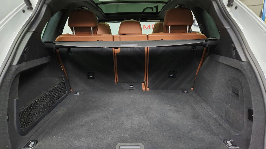 Used 2017 Porsche Cayenne GTS image 28