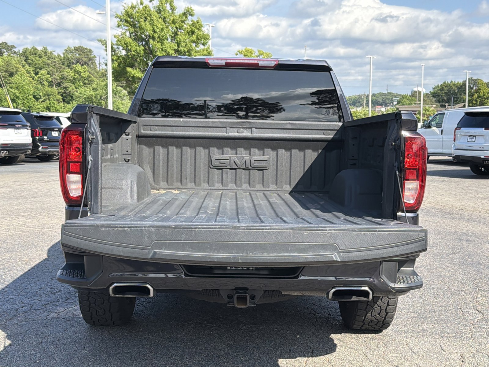 Used 2023 GMC Sierra 1500 Elevation w/ X31 Off-Road Package AWD/4WD image 48