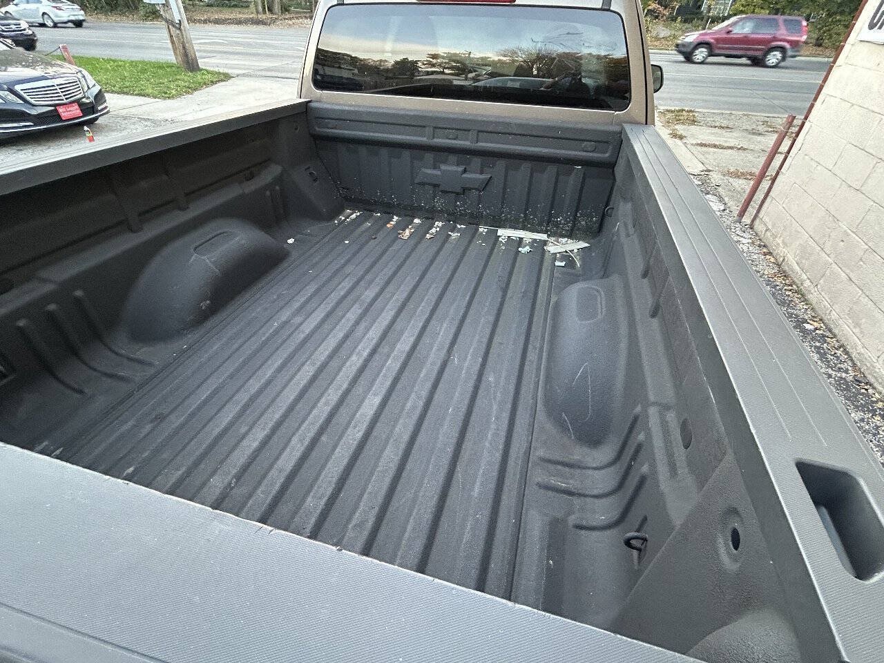 Used 2015 Chevrolet Colorado W/T RWD image 7