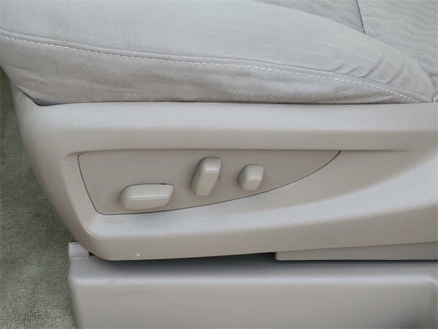 Used 2017 GMC Yukon SLE w/ Convenience Package image 23