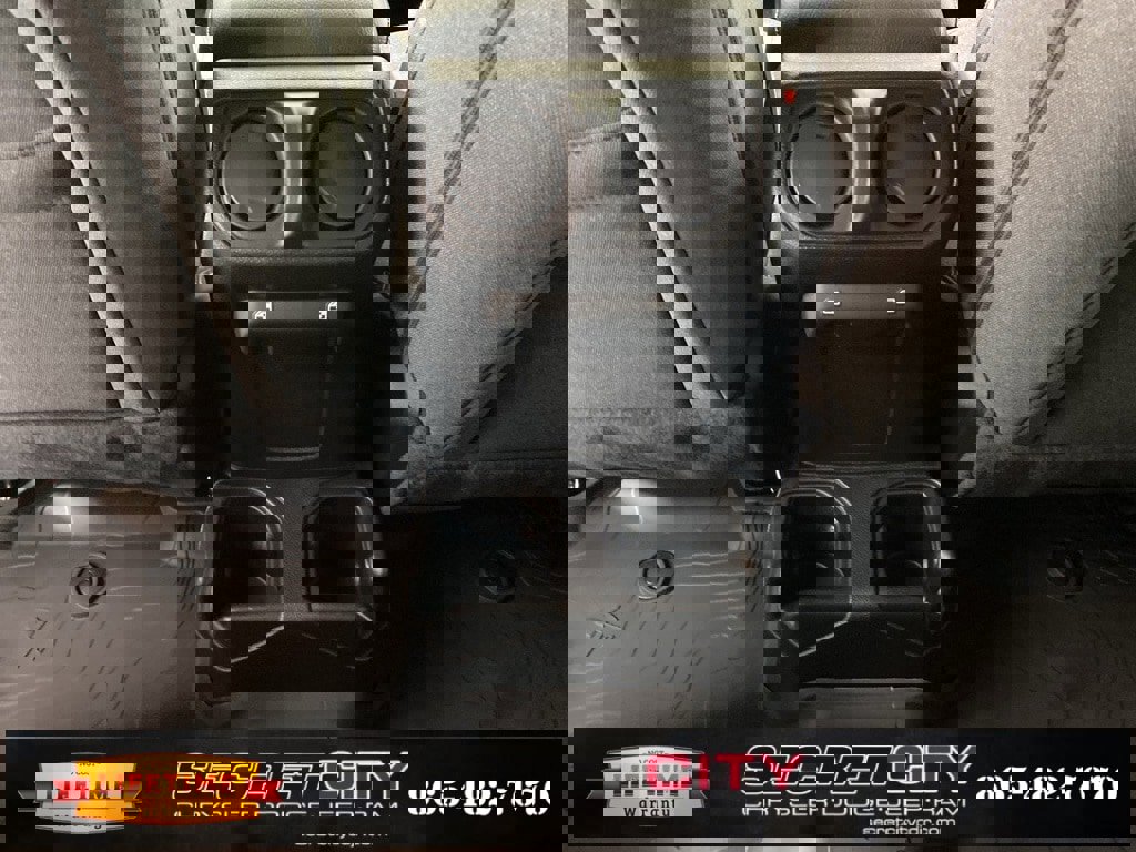 New 2026 Jeep Wrangler Unlimited Sport image 29