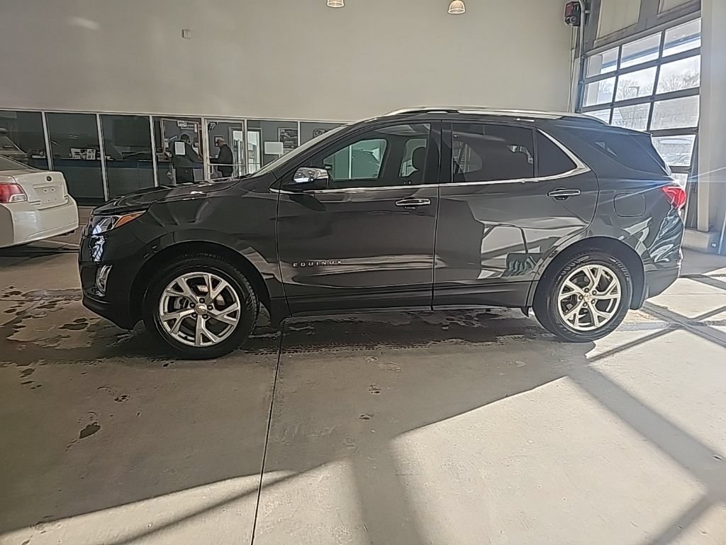 Certified 2021 Chevrolet Equinox Premier AWD/4WD image 2