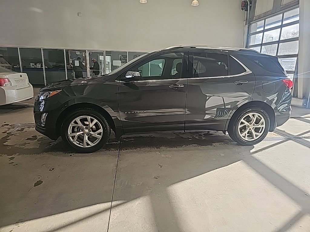 Certified 2021 Chevrolet Equinox Premier AWD/4WD image 2