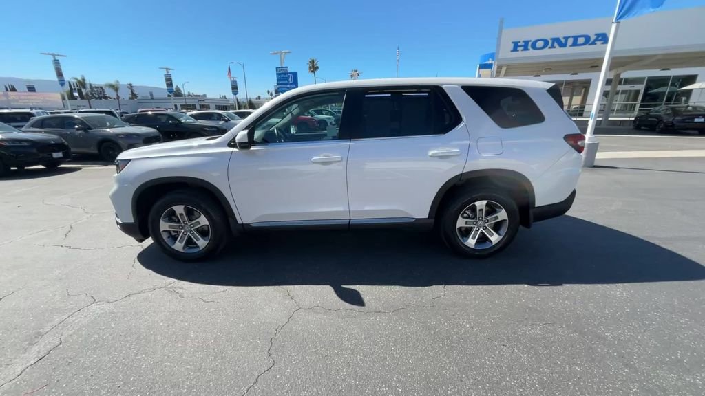 Certified 2023 Honda Pilot EX-L image 5