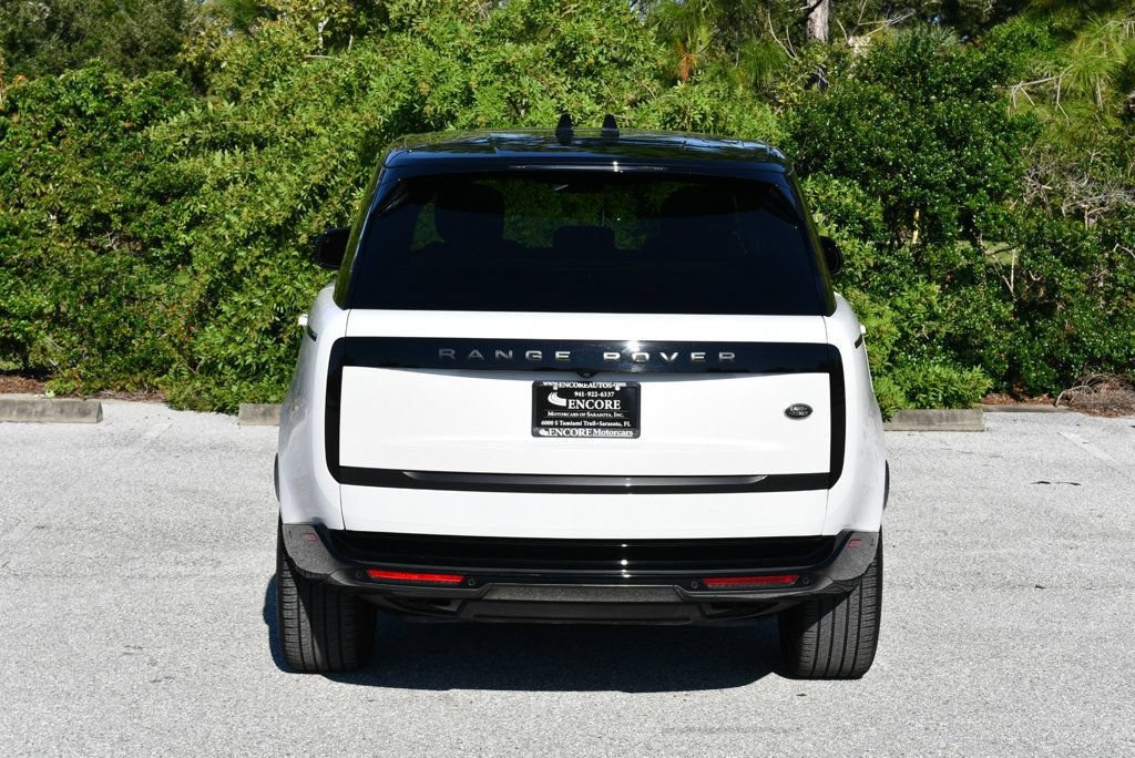 Used 2023 Land Rover Range Rover SE AWD/4WD image 5