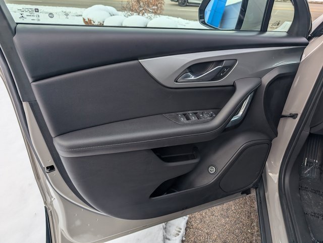 Used 2021 Chevrolet Blazer LT image 12