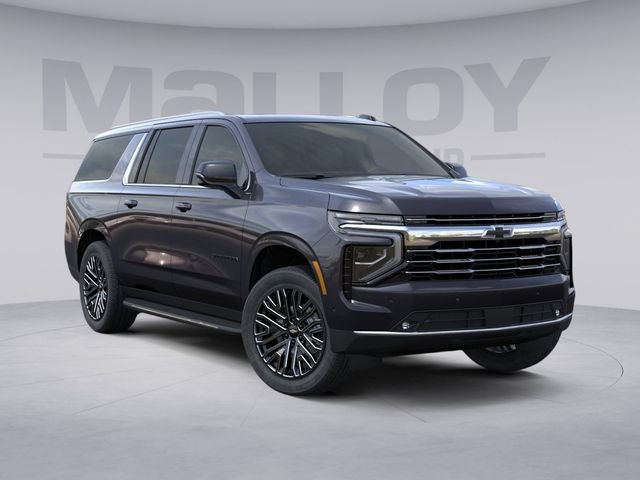 New 2026 Chevrolet Suburban LT w/ Comfort Package AWD/4WD image 8