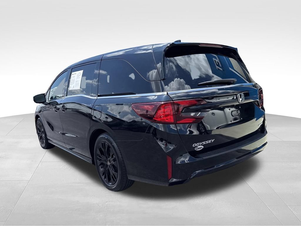 Used 2025 Honda Odyssey Sport-L image 3