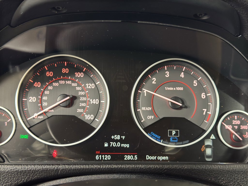 Used 2017 BMW 330e image 24