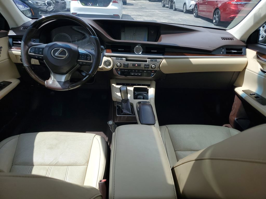 Used 2017 Lexus ES 350 FWD image 16