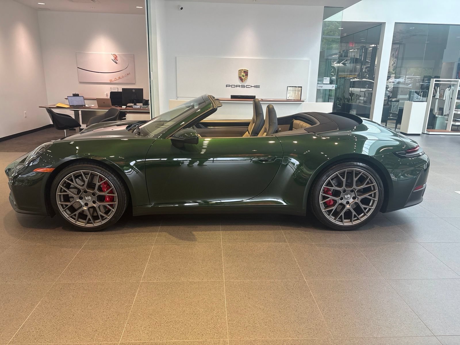 Used 2026 Porsche 911 Carrera 4S AWD/4WD image 2