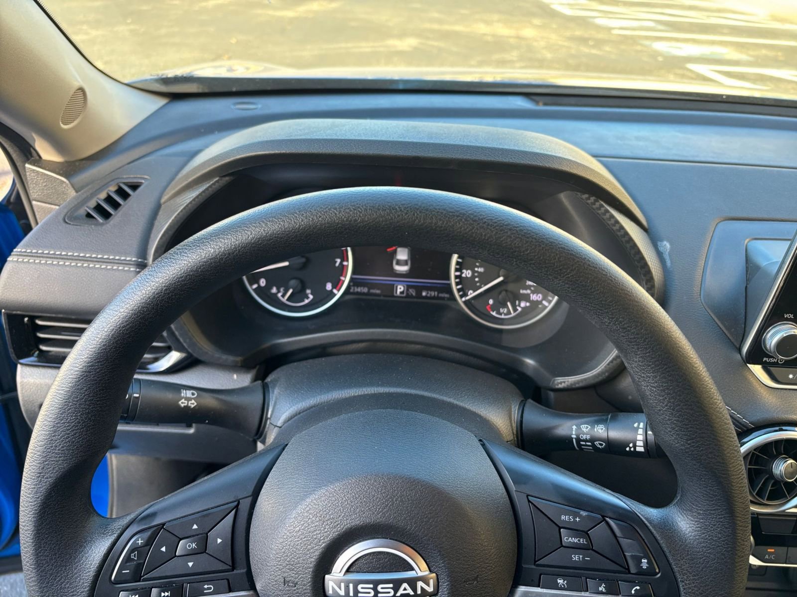 Used 2025 Nissan Sentra SV image 28