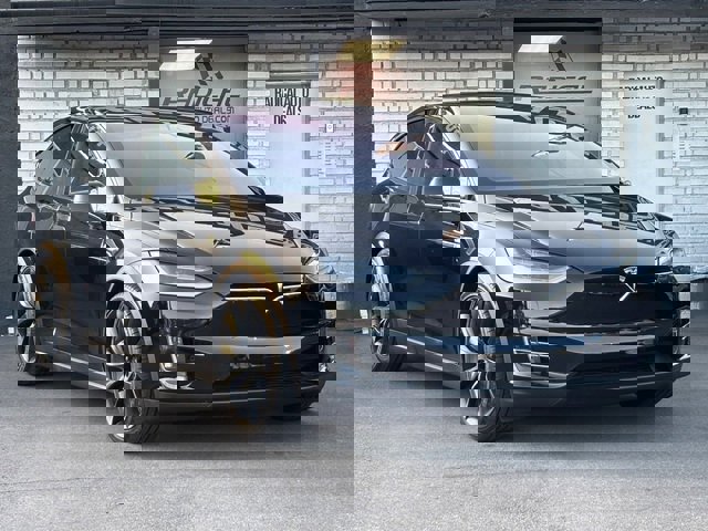 Used 2020 Tesla Model X Long Range image 8