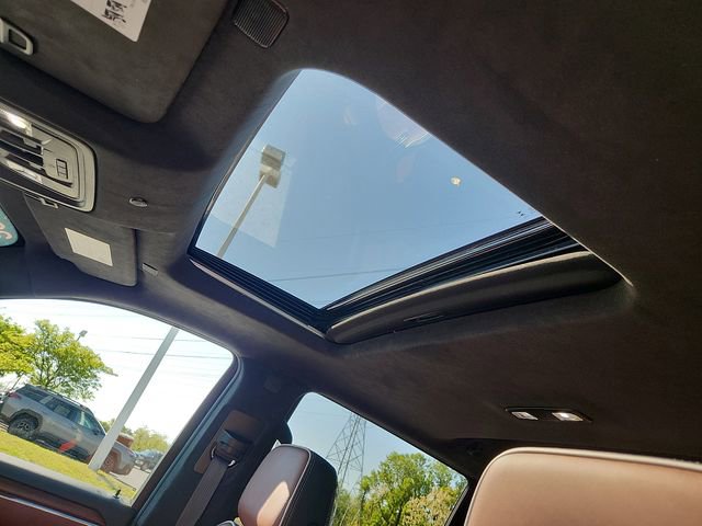 Certified 2024 GMC Sierra 1500 Denali Ultimate AWD/4WD image 14