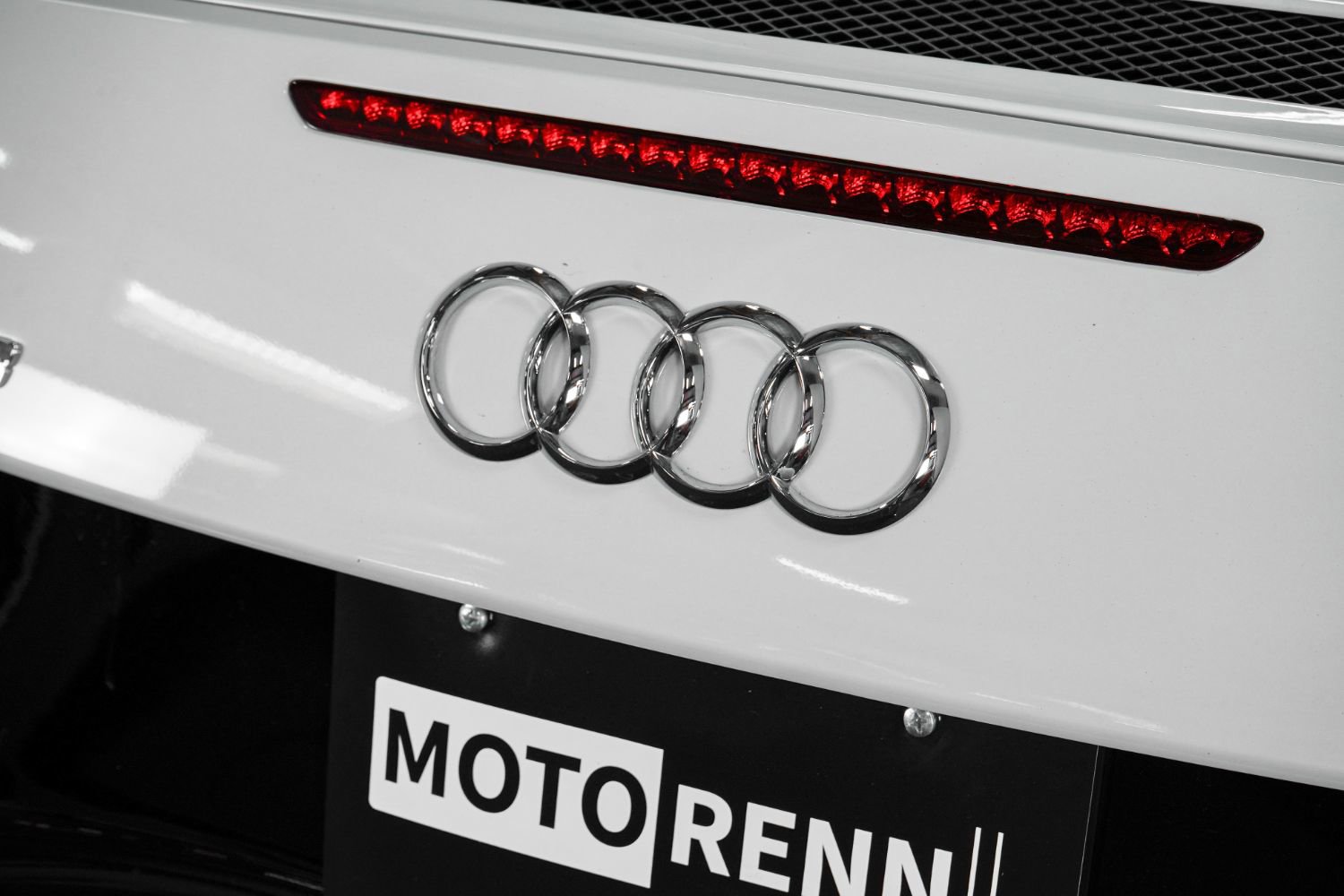 Used 2012 Audi R8 V10 image 24