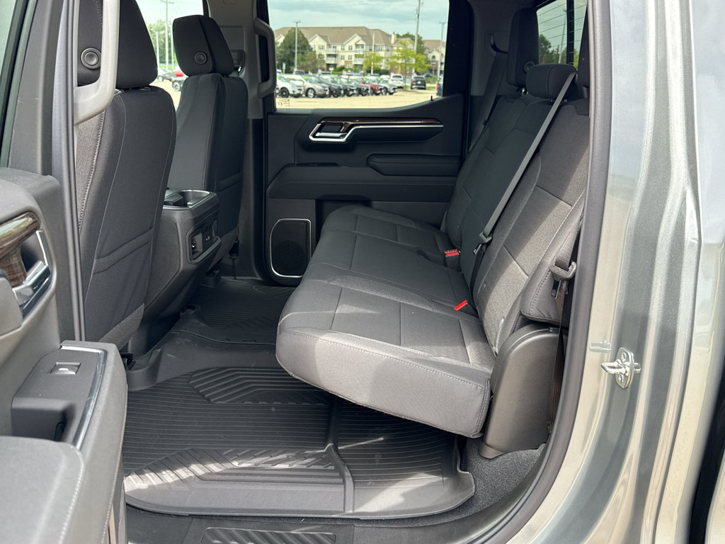 New 2026 Chevrolet Silverado 1500 RST w/ Safety Package AWD/4WD image 41