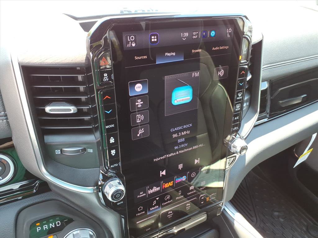 New 2026 RAM 1500 Laramie AWD/4WD image 29