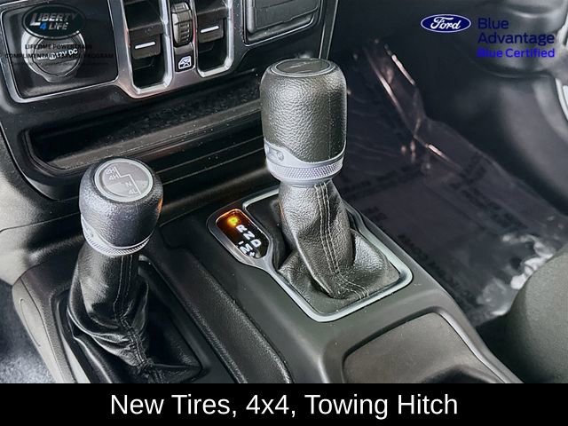 Used 2022 Jeep Gladiator Sport image 17