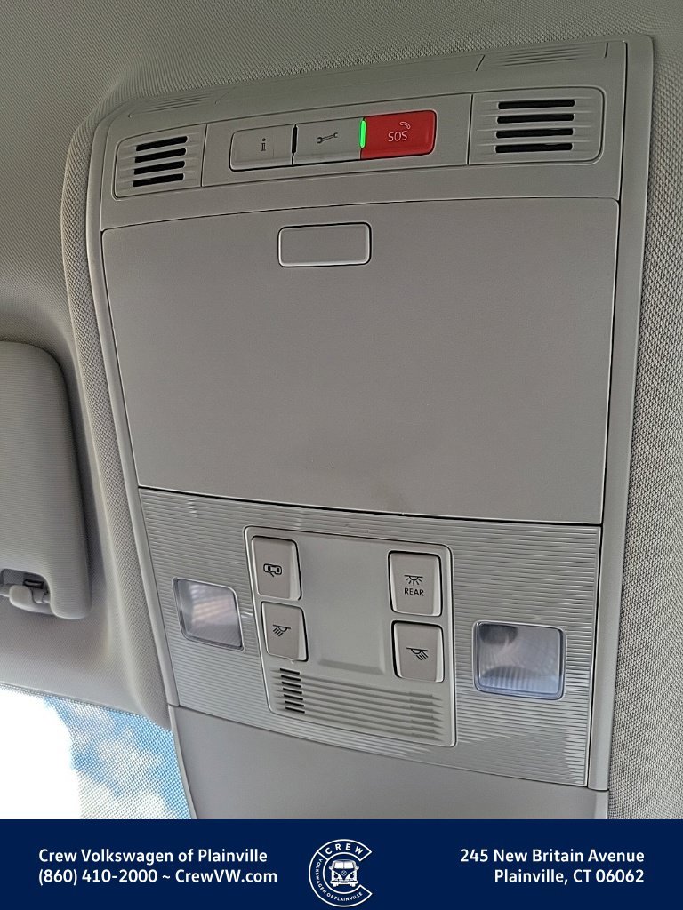 Certified 2024 Volkswagen Taos SE AWD/4WD image 12