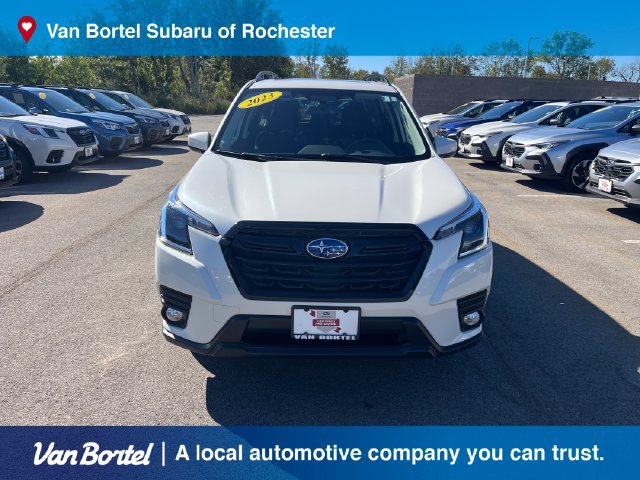 Certified 2023 Subaru Forester Premium AWD/4WD image 8