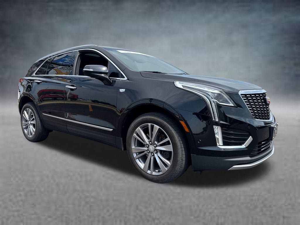 Certified 2024 Cadillac XT5 Premium Luxury w/ Technology Package FWD image 11