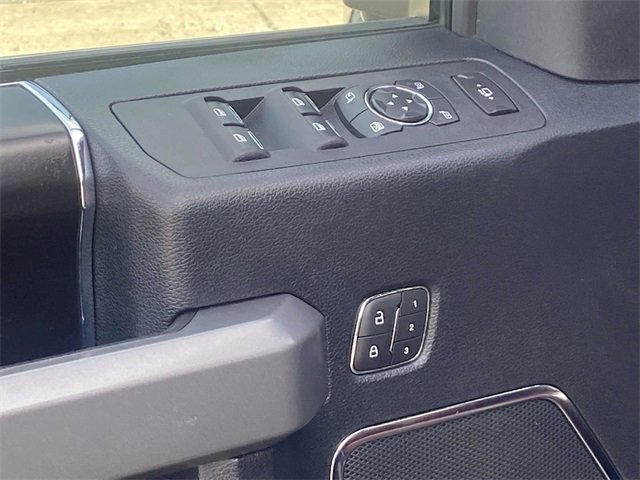Certified 2018 Ford F250 Platinum w/ FX4 Off-Road Package image 14