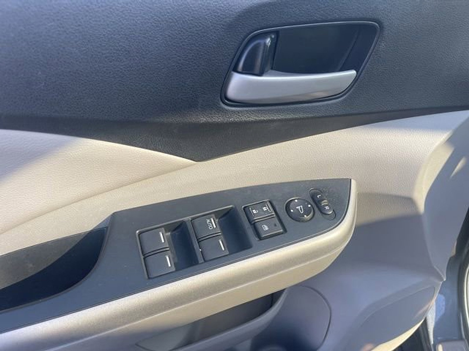 Used 2014 Honda CR-V EX-L image 13