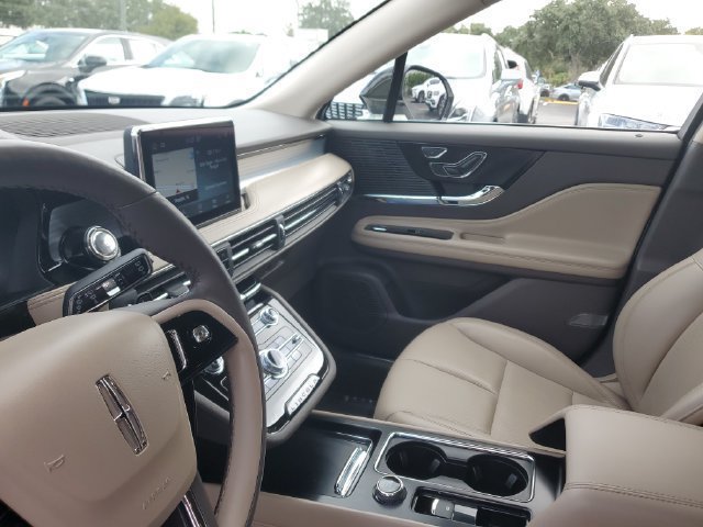 Used 2021 Lincoln Corsair FWD w/ Equipment Group 101A image 23