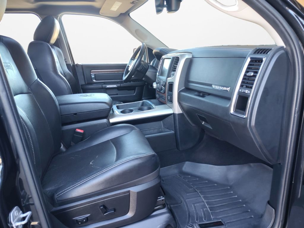 Used 2015 RAM 1500 Laramie w/ Convenience Group image 24