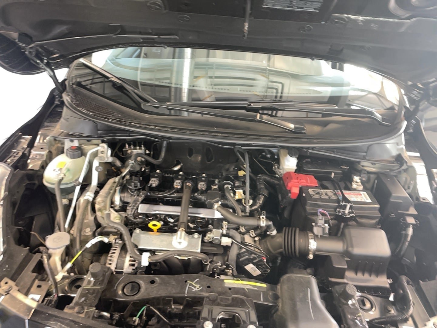 Used 2025 Nissan Versa S w/ S Plus Package FWD image 18
