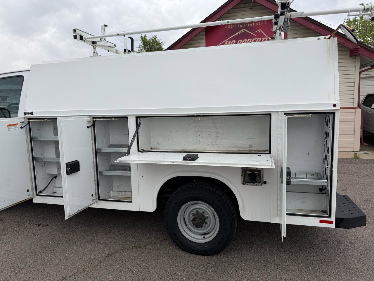 Used 2019 Ford E-350 and Econoline 350 Super Duty w/ Power Windows & Locks Group image 23