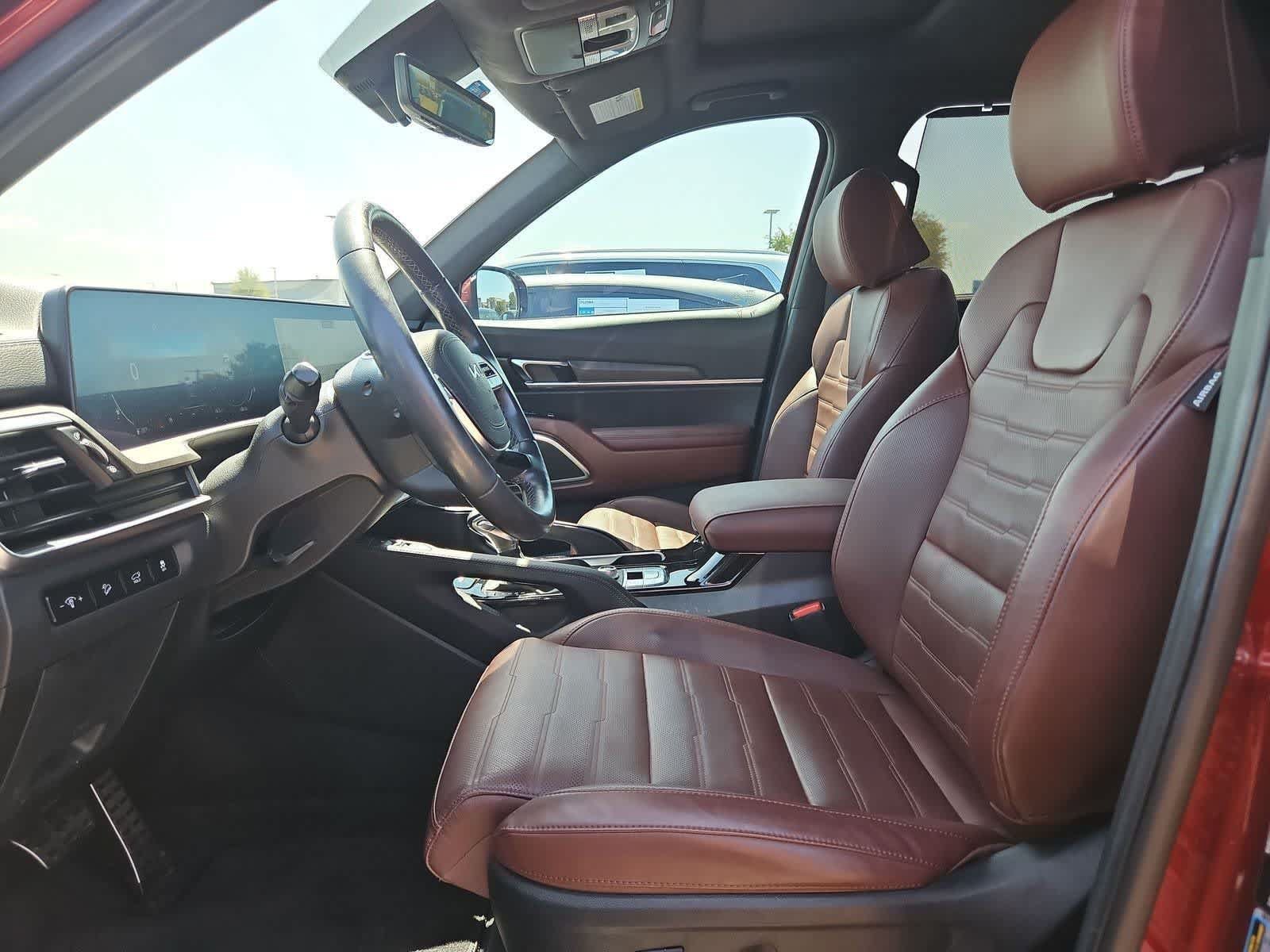 Used 2024 Kia Telluride SX Prestige AWD/4WD image 15